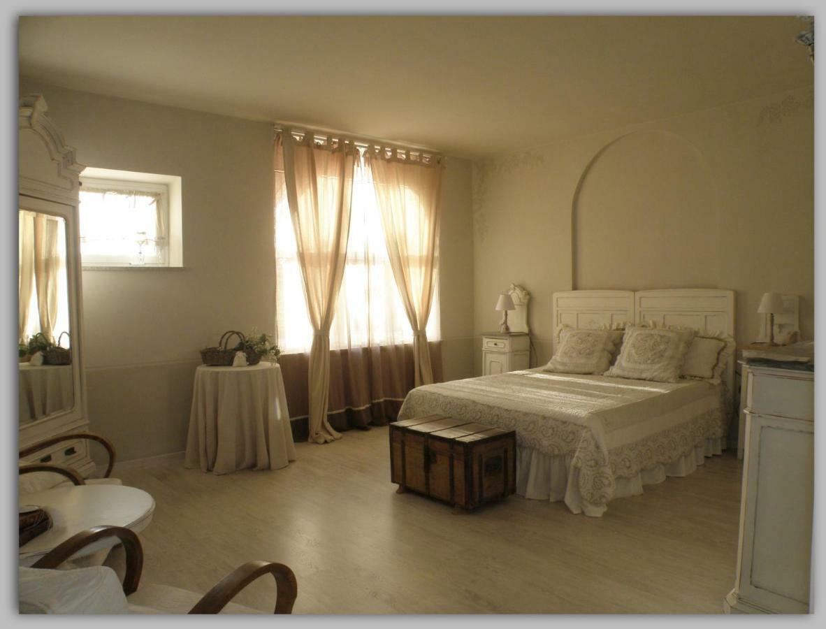 멜라조 Cascina Luvot B&B 외부 사진