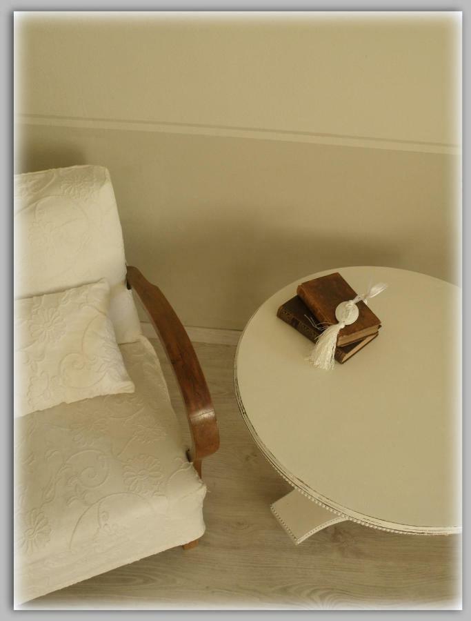 멜라조 Cascina Luvot B&B 외부 사진