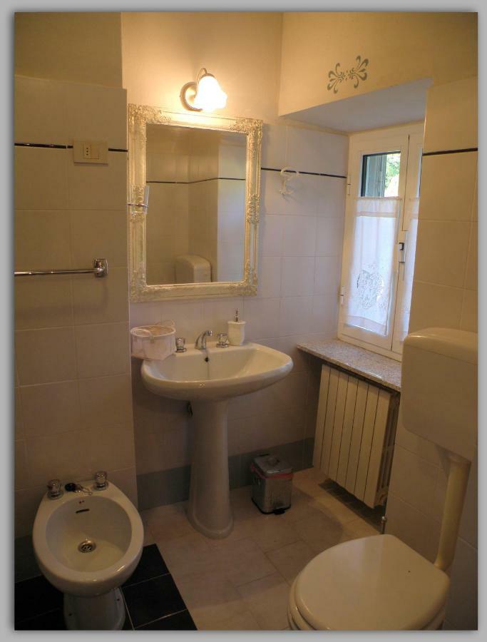 멜라조 Cascina Luvot B&B 외부 사진
